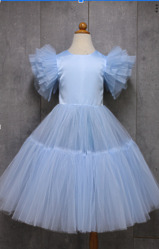 Платья для девочек - Детское пышное платье с бантиком голубое