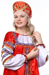 Русские народные костюмы - Красный круглый кокошник