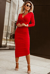 Клубные платья - Огненно-красное платье-футляр с вырезом