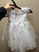Детские костюмы - Платье белое с серыми цветами