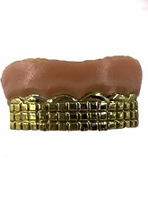 Прикол Блестящие зубы золотые